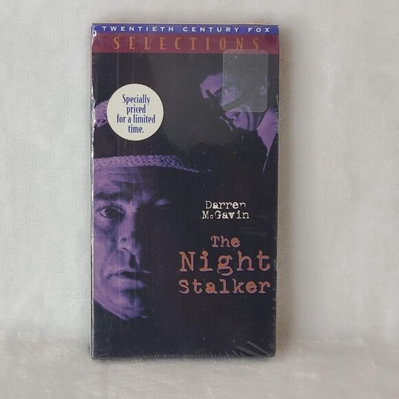 The Night Stalker 1996 VHS Factory Sealed Darren McGavin Horror Comedy Kolchak - Picture 3 of 9